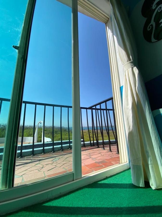 Mermaid Hill Villa Makung Kültér fotó