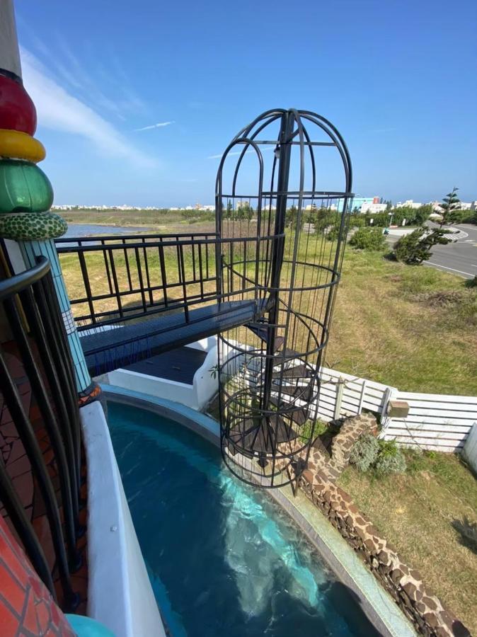 Mermaid Hill Villa Makung Kültér fotó